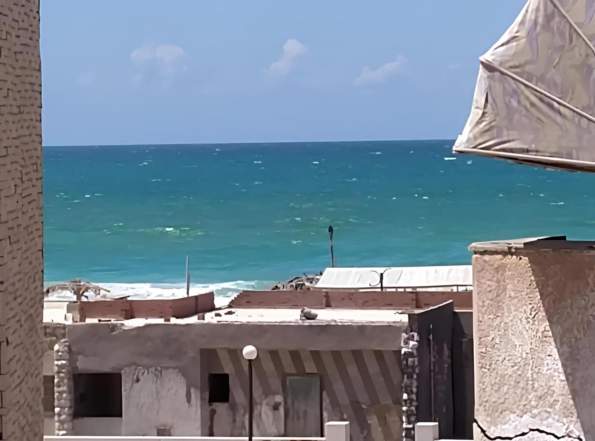 شالية رومانسي بالاسكندرية العجمي يري البحر Romantic Seaview Апартаменти *